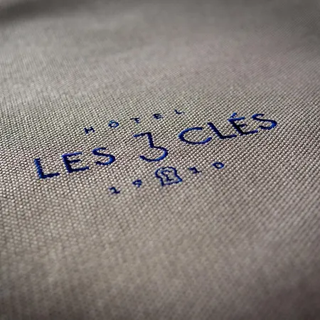 Hotel Les 3 Cles Gembloux Exterior photo